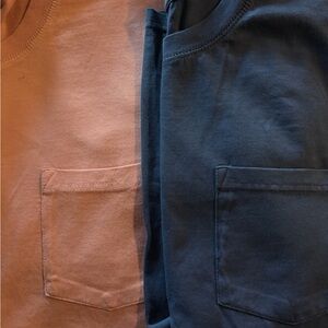 Set of Two Pocket T-Shirts sz xl